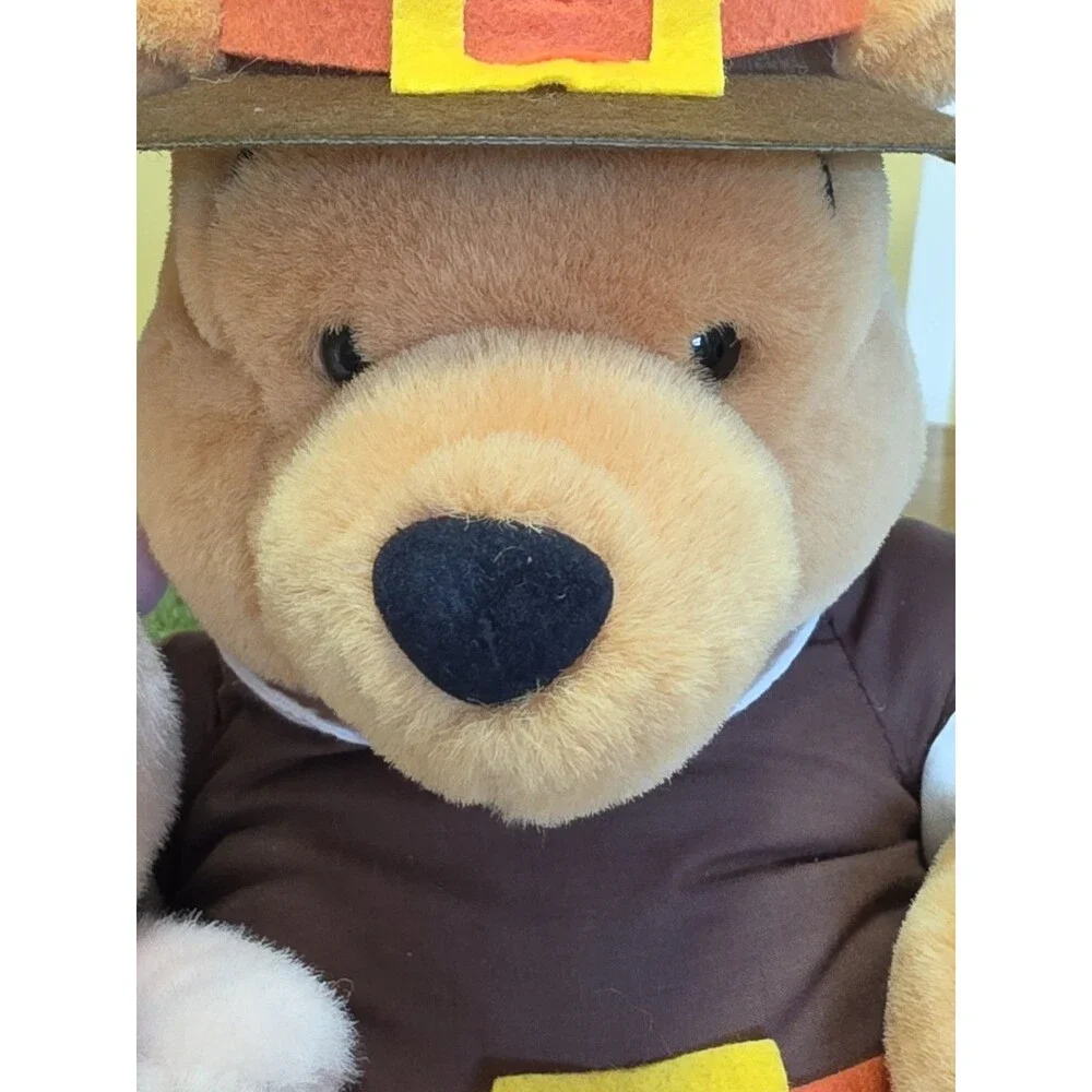 Vtg Disney Winnie the Pooh Pilgrim & Piglet Indian Thanksgiving Plush 13" W/Sign - Picture 6 of 12